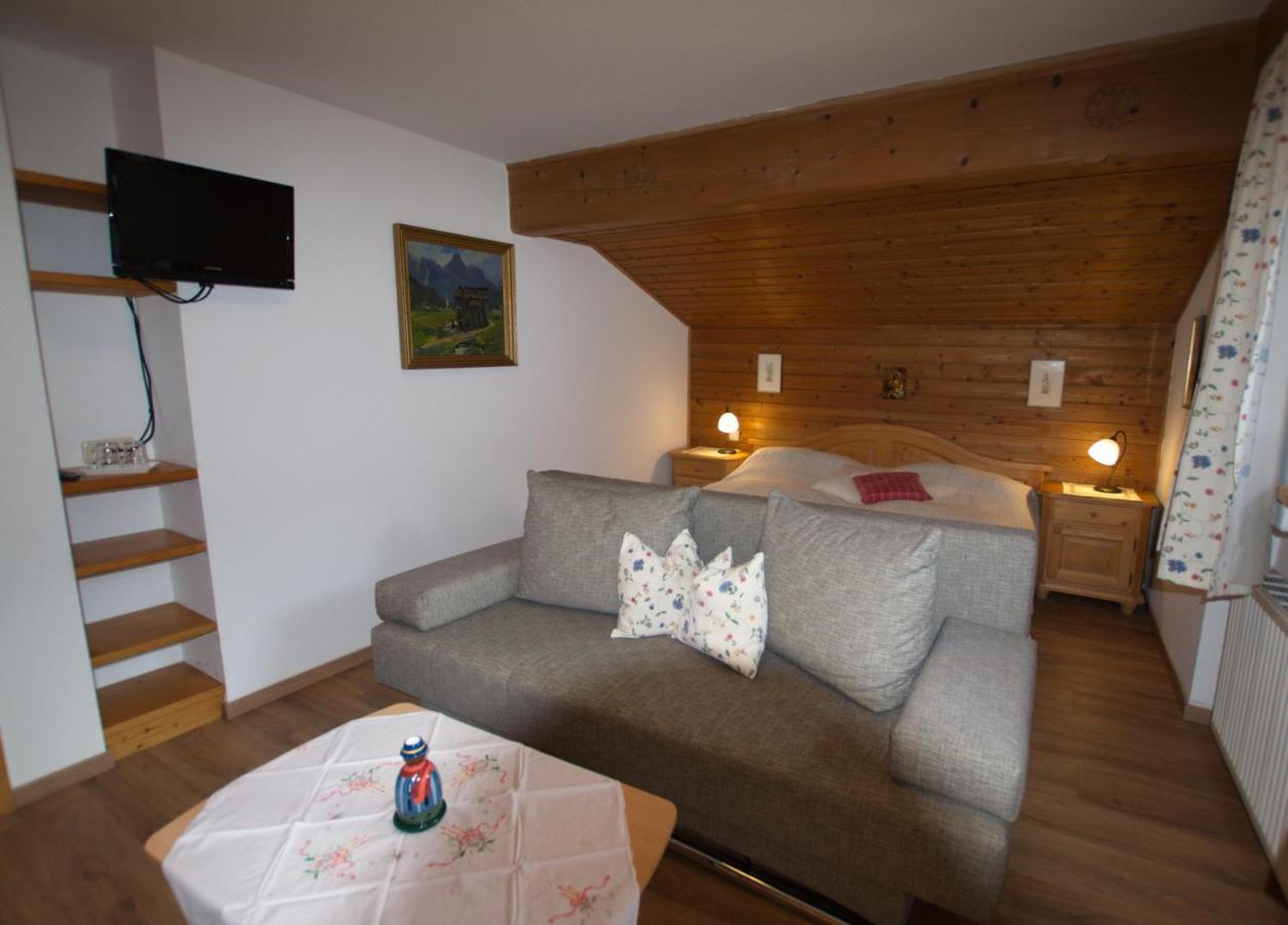 Fruehstueckspension & Appartements Eugenie Kitzbühel Kültér fotó
